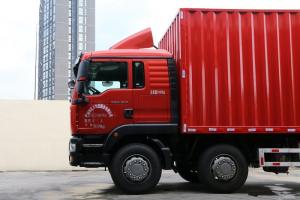 中國(guó)重汽 汕德卡SITRAK C5H重卡 310馬力 8X4 9.52米 國(guó)五廂式載貨車(chē)(ZZ5316XXYN466GE1)