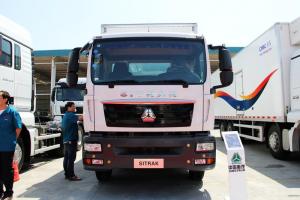 中國(guó)重汽 汕德卡SITRAK C5H重卡 340馬力 8X4 9.52米 國(guó)五廂式載貨車(chē)(ZZ5316XXYN466GE1)