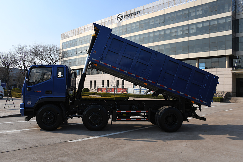 福田瑞沃 ES3 220馬力 6×2 國五 公路運輸自卸車 1800+3000軸距