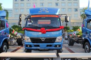飛碟奧馳 D3系列 130馬力 5.76米 國(guó)五 排半倉(cāng)柵式載貨車(chē)(FD5141CCYP63K5-2)