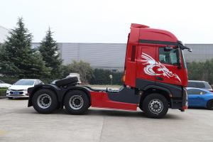 一汽凌源 滬尊S200 舒適版 500馬力 6×4 國(guó)五牽引車（CAL4253C4F4E5）