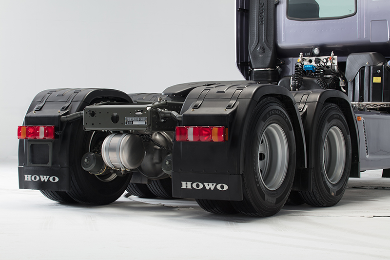 中國重汽 HOWO-TH7 重卡 460馬力 6×4 國五 牽引車（ZZ4257W324HE1B）