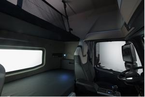 中國重汽 HOWO-TH7 重卡 460馬力 6×4 國五 牽引車（ZZ4257W324HE1B）