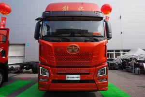 一汽解放青汽  JH6+重卡 生活艙版 550馬力  6X4 國五AMT牽引車(CA4250P33K25T1E5A80)