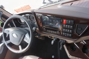 一汽解放青汽  JH6+重卡 生活艙版 550馬力  6X4 國五AMT牽引車(CA4250P33K25T1E5A80)
