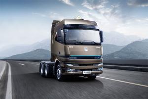 遠(yuǎn)程汽車 甲醇危險(xiǎn)品運(yùn)輸重卡 316kw 6×4 國(guó)六 牽引車(DNC4250GMW6)