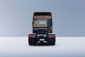 遠(yuǎn)程汽車 甲醇危險(xiǎn)品運(yùn)輸重卡 316kw 6×4 國(guó)六 牽引車(DNC4250GMW6)