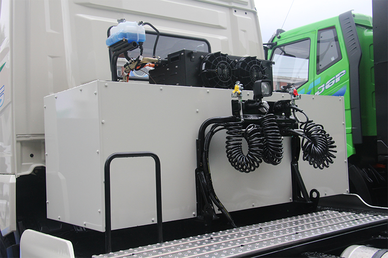 一汽解放青汽 JH6 6×4 純電動 牽引車