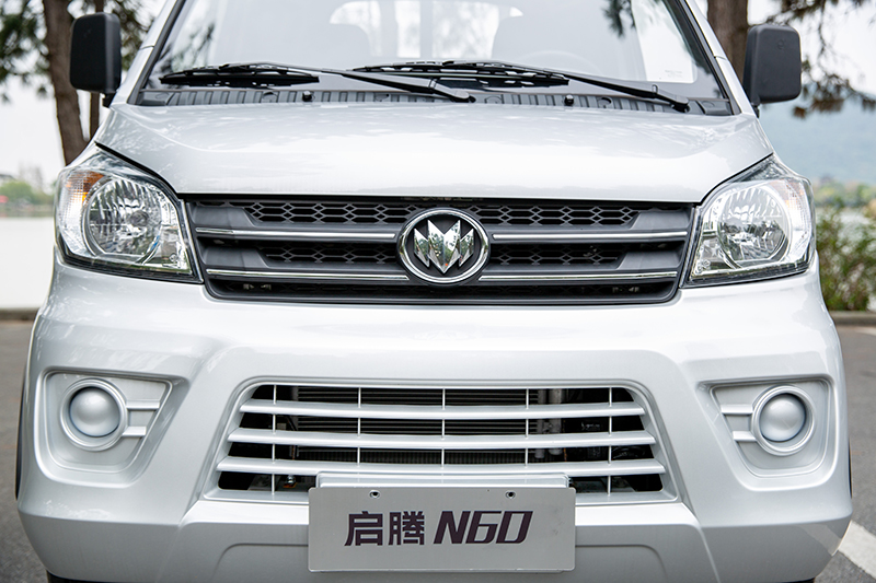 新龍馬汽車 啟騰N60 116馬力 4×2 國(guó)六 欄板載貨車 標(biāo)準(zhǔn)型（FJ1030BAC2）