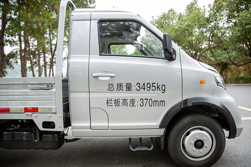 新龍馬汽車 啟騰N60 116馬力 4×2 國(guó)六 欄板載貨車 標(biāo)準(zhǔn)型（FJ1030BAC2）