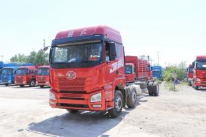 青島解放 JH6重卡 320馬力 6X2 9.5米 國(guó)六 倉(cāng)柵式載貨車(chē)(CA5250CCYP26K2L7T3E6A80)