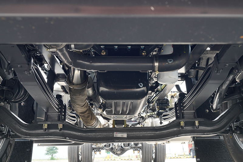 東風柳汽乘龍 H5V 270馬力 4x2 國六 綠通載貨車（）