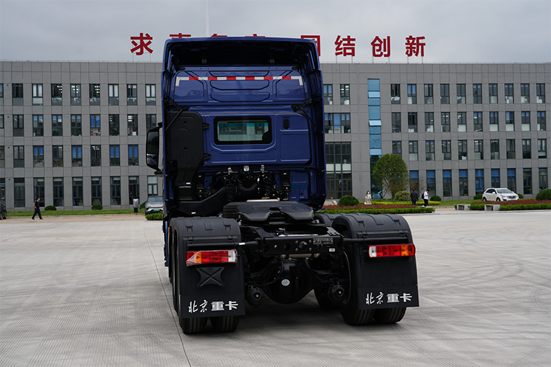 北汽重卡 追夢 490馬力 6×4 國六 牽引車 砂石料運輸版（BJ4250D6CP-02）