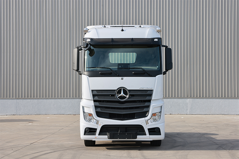梅賽德斯-奔馳 Actros 1842 420馬力 6x4 國六 公路牽引車