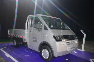 大力牛魔王 D05 鐵牛5號 4×2 純電動 欄板載貨車（DLP1022BEVD03A）
