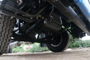 一汽解放青汽 龍VH中卡 180馬力 4X2 7.7米 國五廂式載貨車底盤(CA5160XXYPK2L5E5A80-3)