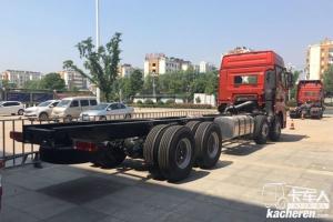 一汽解放青汽 JH6重卡 350馬力 8X4 9.5米 國(guó)五廂式載貨車(chē)底盤(pán)(CA5310XXYP25K2L7T4E5A80)