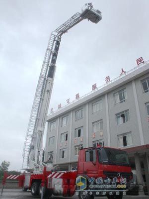 40米奔馳底盤(pán)登高平臺(tái)消防車