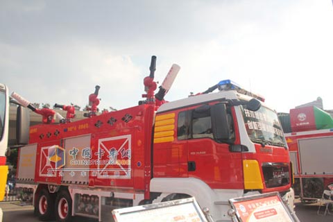 陜西銀河專利技術(shù)消防車