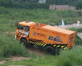超級卡賽考驗“黃金”賽車