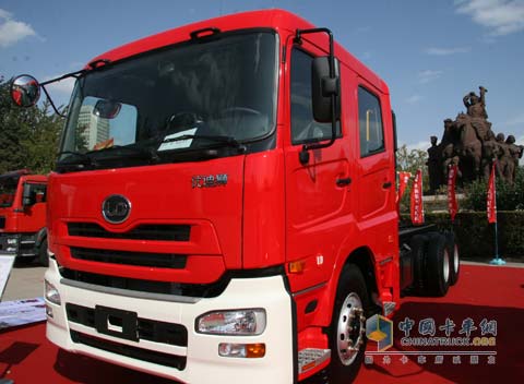 優(yōu)迪獅參加消防車(chē)展