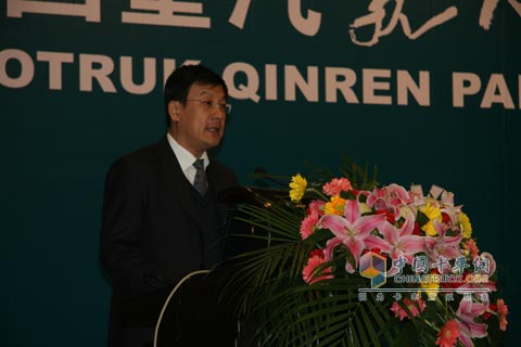 中國(guó)重汽(香港)有限公司配件銷售部副總經(jīng)理魏峰