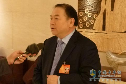 馬純濟：從豐田事件中吸取經(jīng)驗 中國的汽車企業(yè)又好又快的發(fā)展