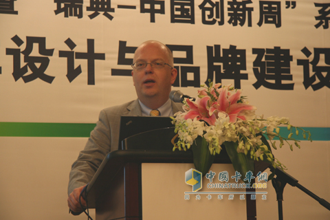 斯堪尼亞銷(xiāo)售（中國(guó)）有限公司總經(jīng)理何墨池