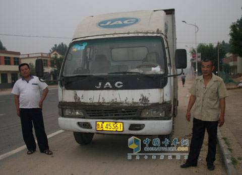 140萬公里的長征：2個人和一臺車的傳奇