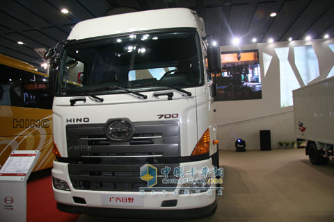 廣汽日野700系列牽引車