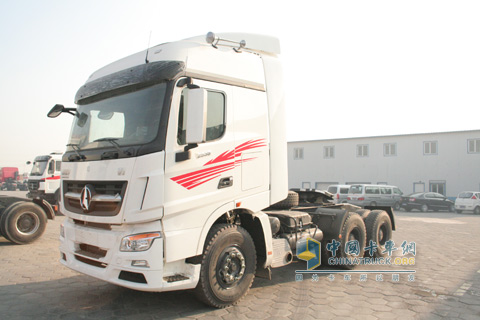 北奔H09斬獲年度國(guó)產(chǎn)牽引車獎(jiǎng)
